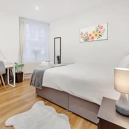 Regent'S Park Apartment
